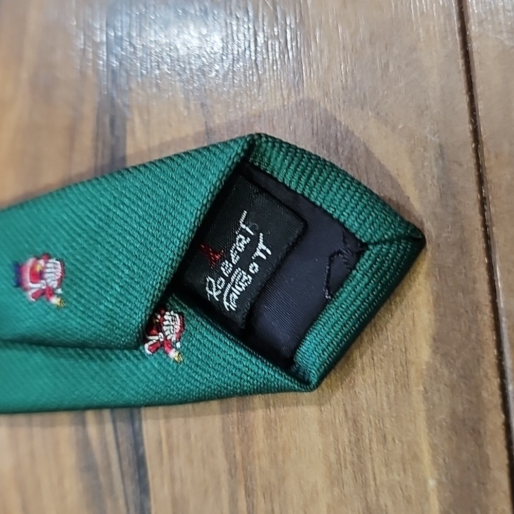 Robert Talbott Green Santa Patterned Men's Tie - image 4